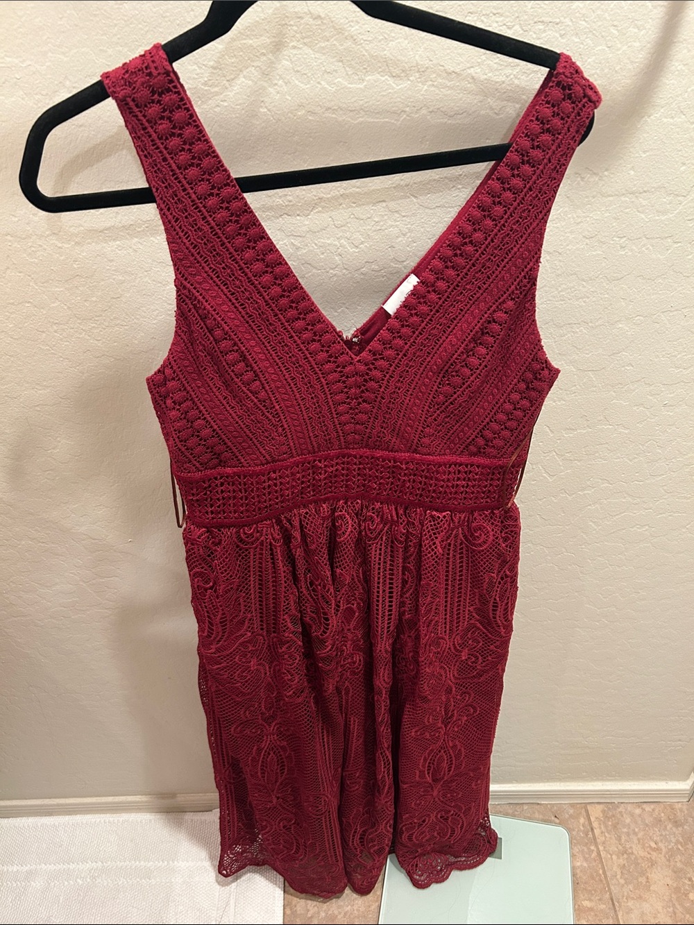 Anthropologie HD in Paris midi dress size medium.